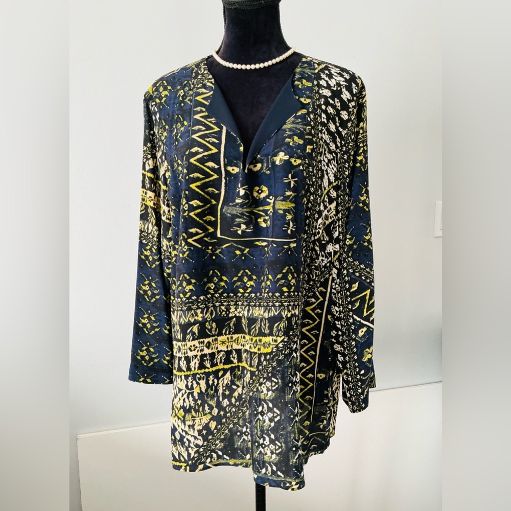 ELEGANT LAFAYETTE SILK TOP💙💛